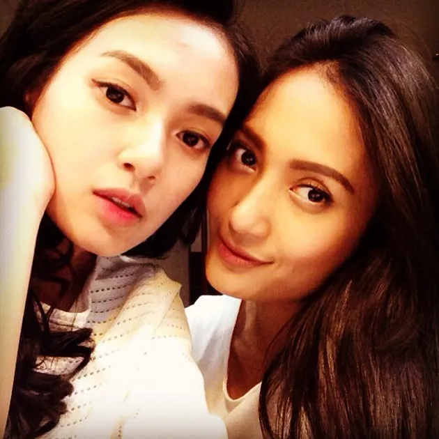 Refi Monika &amp; Artika Sari Devi