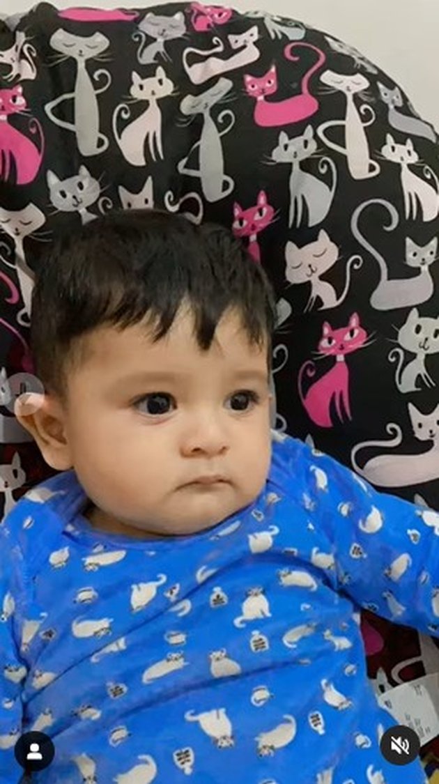 Starting to be Chatty and Adorable, 8 Latest Photos of Baby Syaki, Nadya Mustika and Rizki DA's Child - Growing Up Handsome