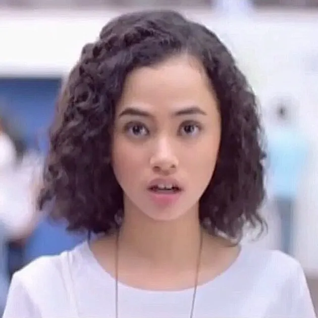 Apa kamu masih ingat dengan bintang iklan salah satu produk minuman bersama Narji? Pasti dong. Tapi, apa kamu ingat kalau dia adalah talenta emas jebolan Mamamia di tahun 2008? Bisa jadi tidak.