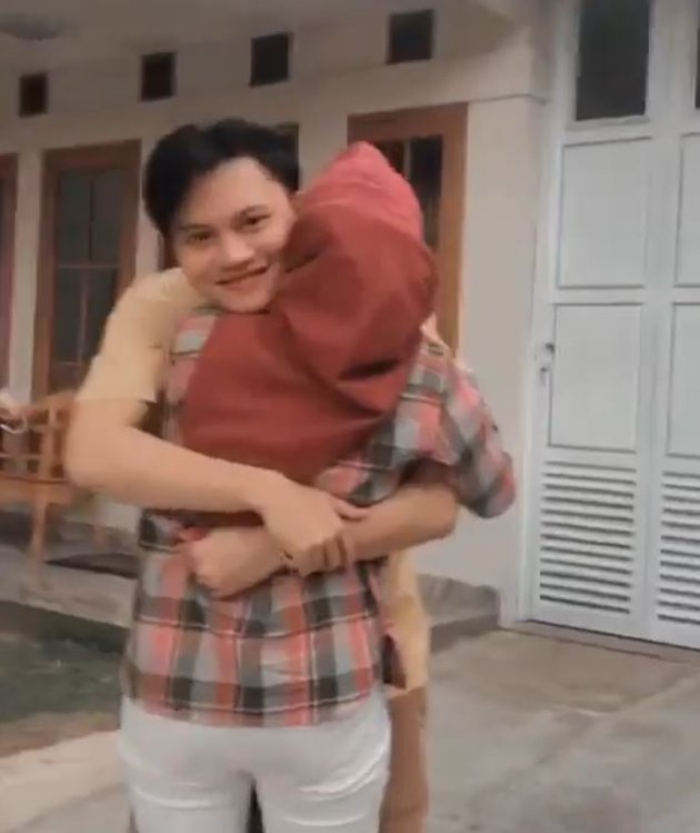 <nil>