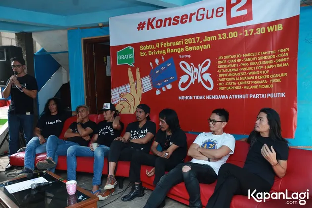 Tidak sekadar konser. Bimbim menyebut bahwa konser GUE 2 adalah sebuah aksi gerakan budaya untuk mempertahankan demokrasi ke arah yang seharusnya.