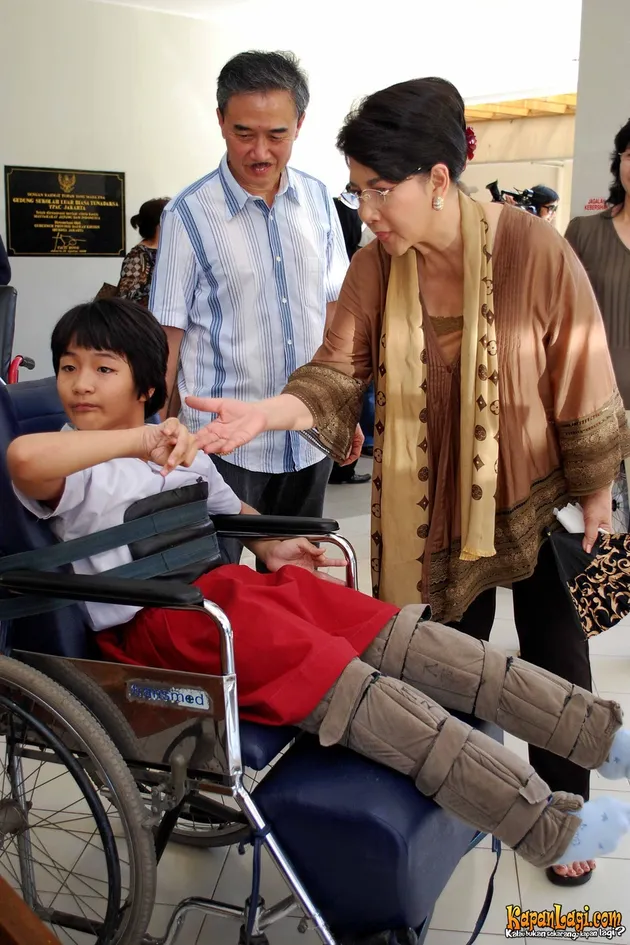 titiek puspa