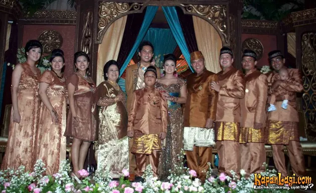 resepsi nirina - ernest cokelat