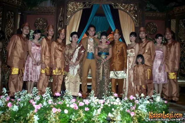 resepsi nirina - ernest cokelat
