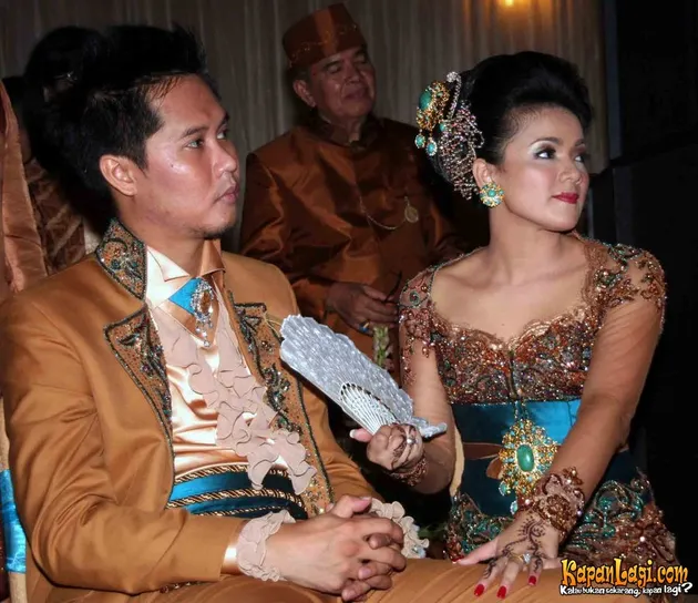resepsi nirina - ernest cokelat