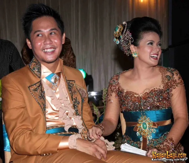 resepsi nirina - ernest cokelat