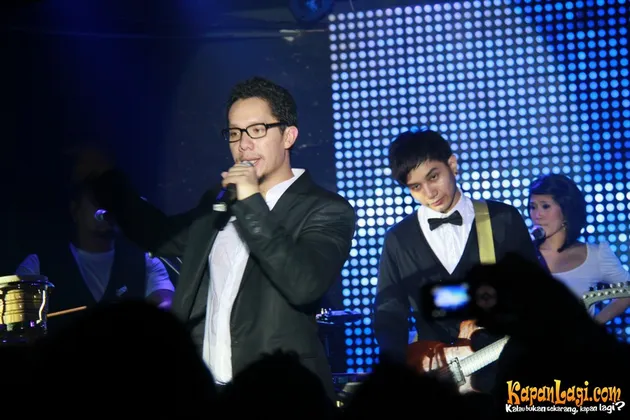 Maliq and D Essentials