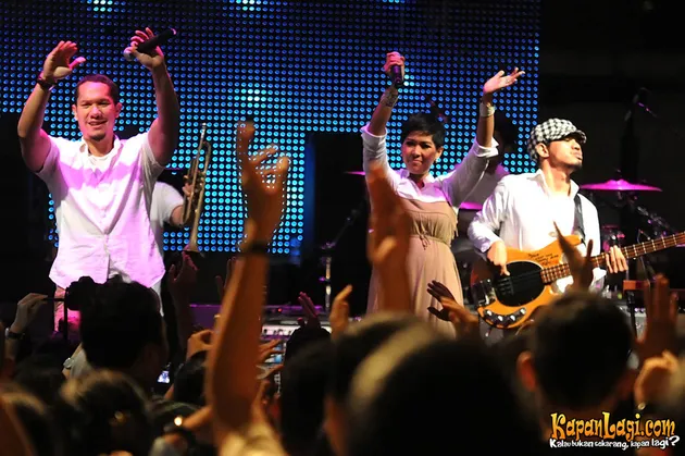 Maliq and D Essentials