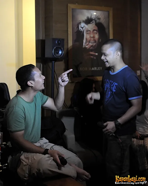 Maliq and D Essentials