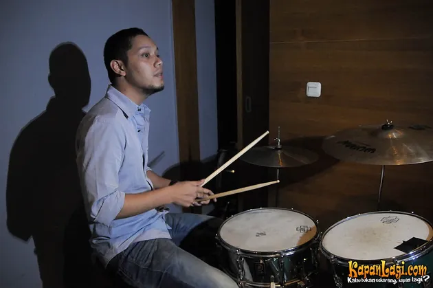 Maliq and D Essentials