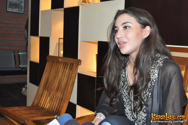 Manohara Odelia Pinot