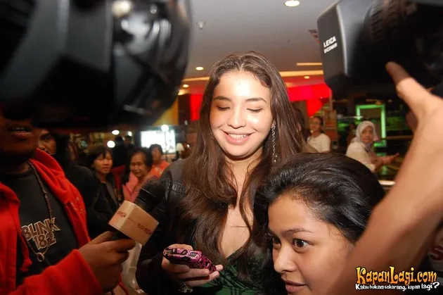 manohara odelia pinot