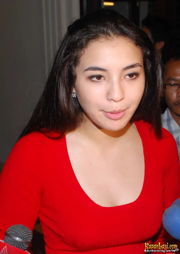 manohara odelia pinot
