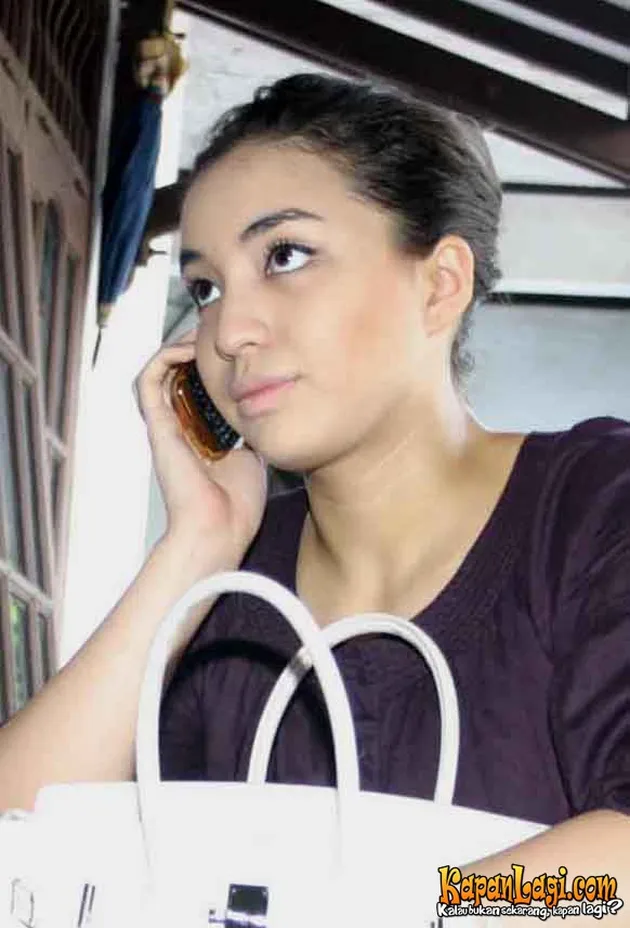 Manohara Odelia Pinot