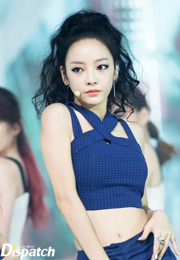 hyuna, goo hara, mata