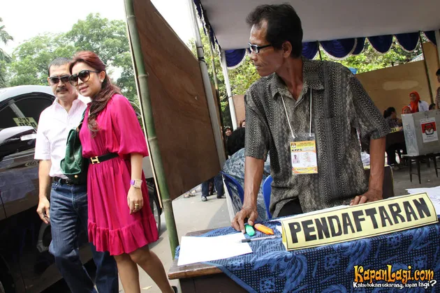 Mayangsari - Bambang Trihatmodjo