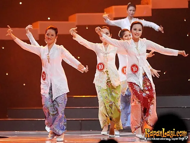 Abang None 2008