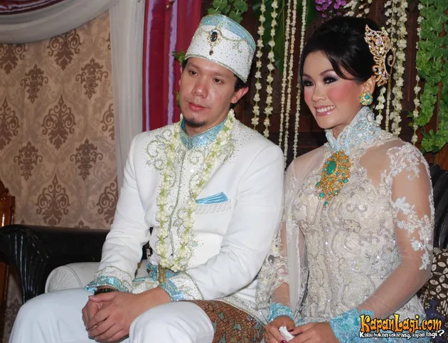 Melanie Putria/Angga