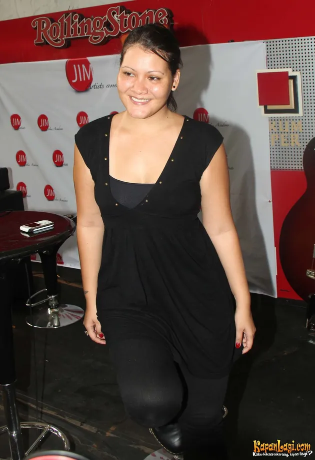 Melanie Subono