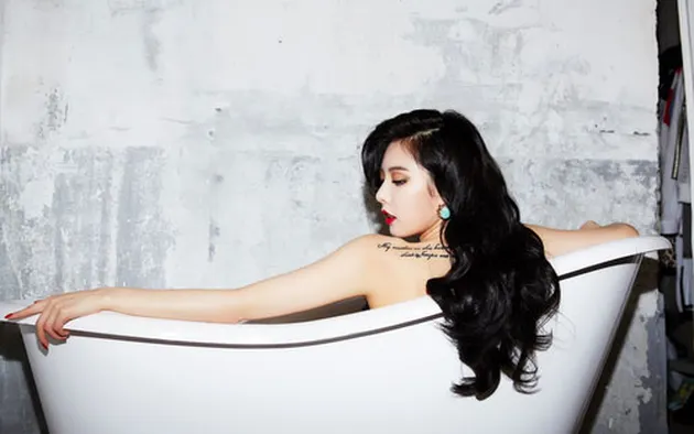 idol k-pop, topless, cl, hyuna, lee hyori