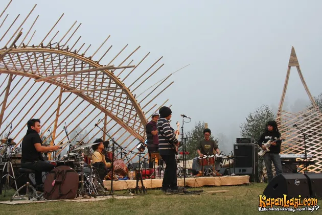 Bintang Indrianto Trio