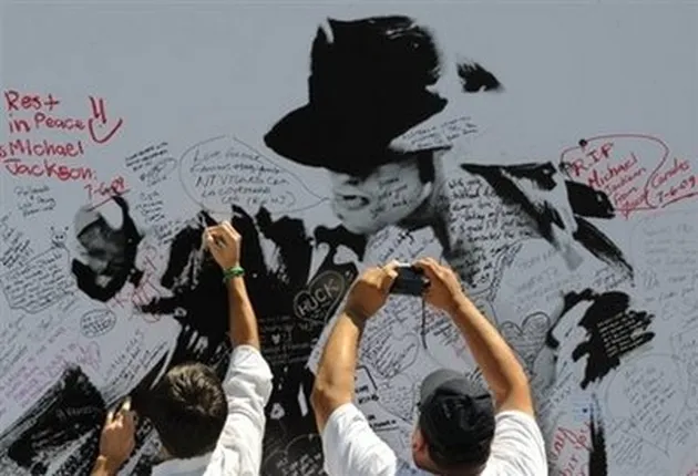 penghormatan terakhir michael jackson