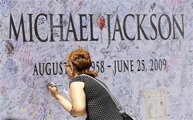penghormatan terakhir michael jackson