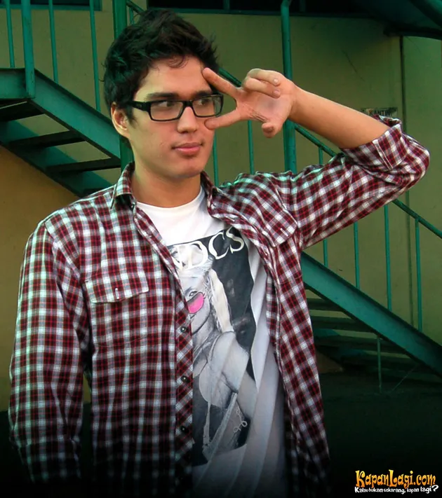 Mischa Chandrawinata, Marcell Chandrawinata