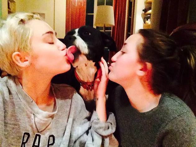 Miley Cyrus - Noah Cyrus