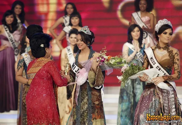 Nadine Alexandra Dewi Ames