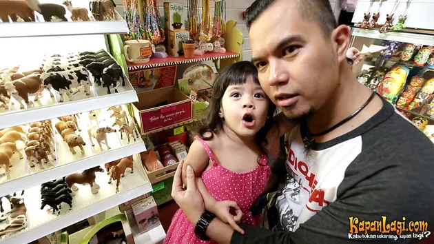 Safeea, Mulan Jameela, Ahmad Dhani