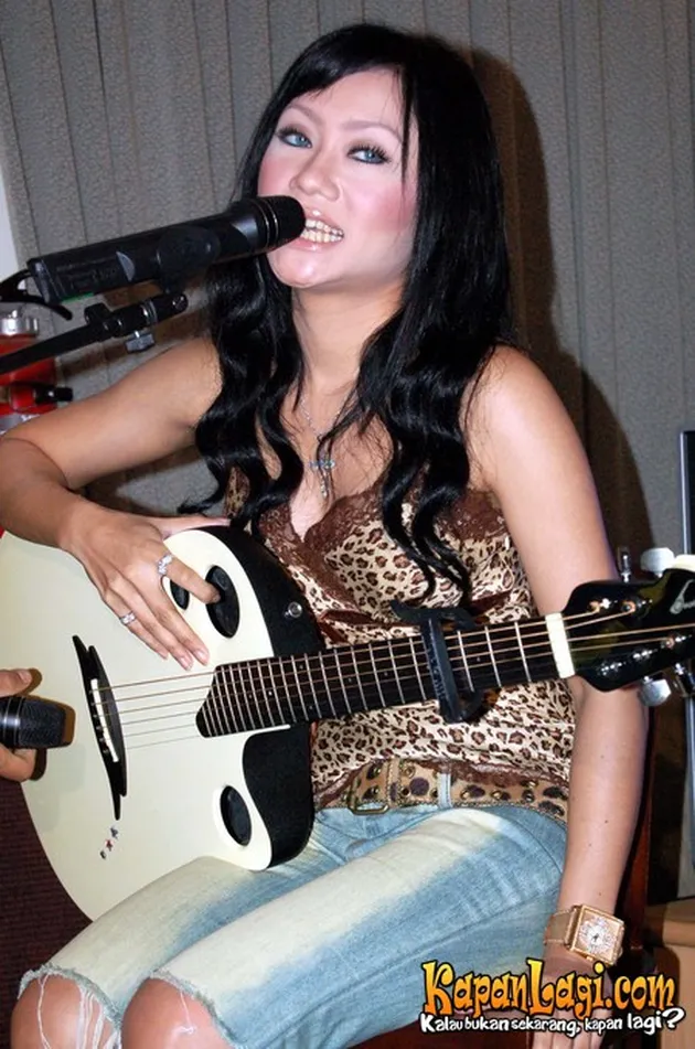 Beradu Karya