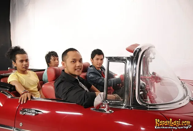 mozaik band, marissa jeffryna, randy bragi