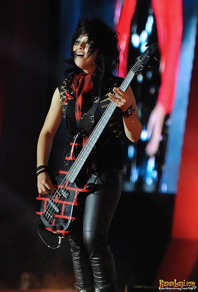MTV Staying Alive 2009