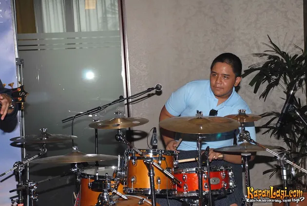 Muhammad Ibnu Rafi, Rafi and The Beat