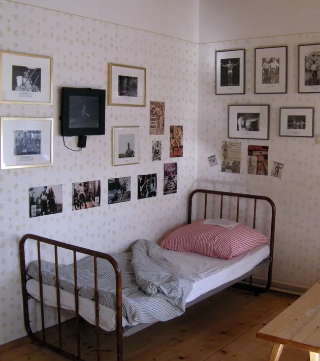 Arnold Schwarzenegger