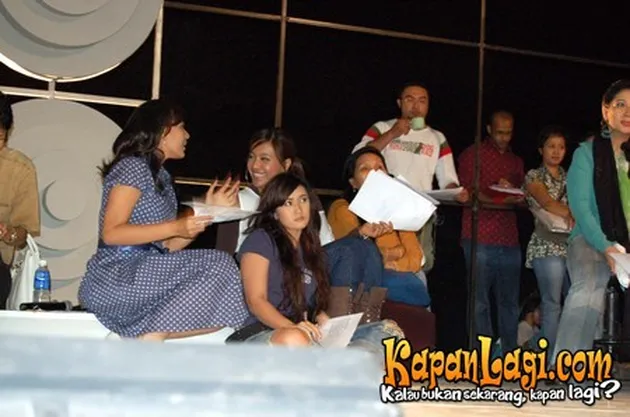 Selebritis 'Nge-jam'