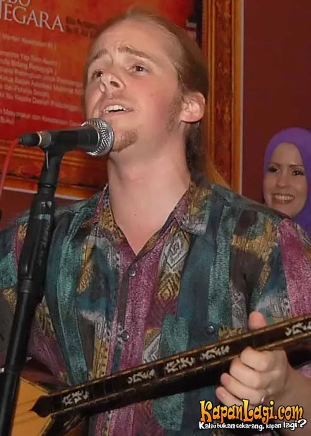 Mustafa Debu
