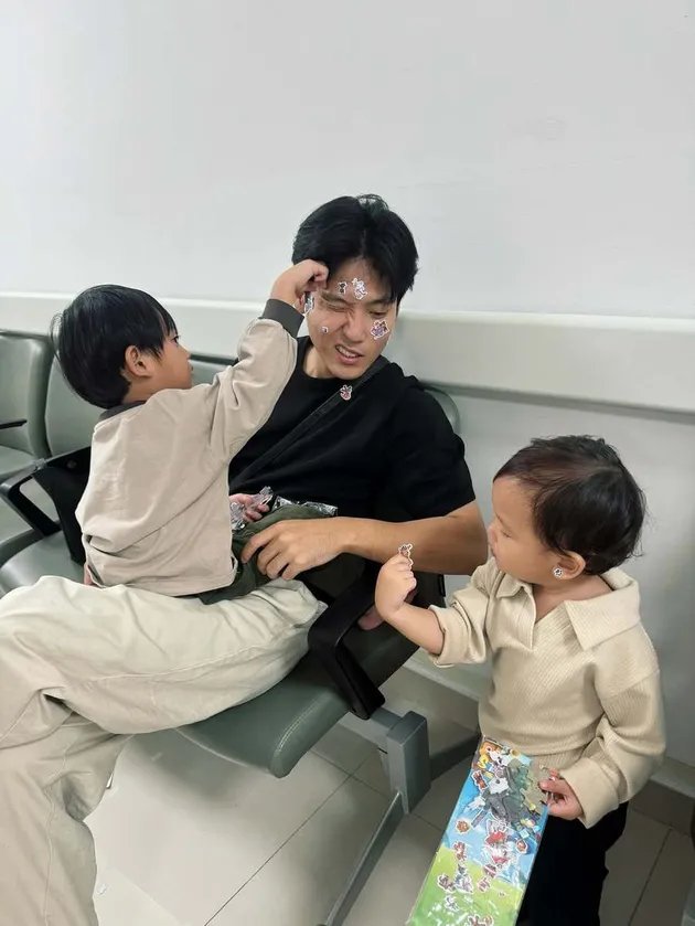 Na Daehoon dan anak-anaknya