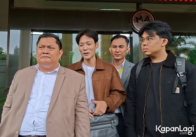 Na Daehoon Bersama Kuasa Hukum