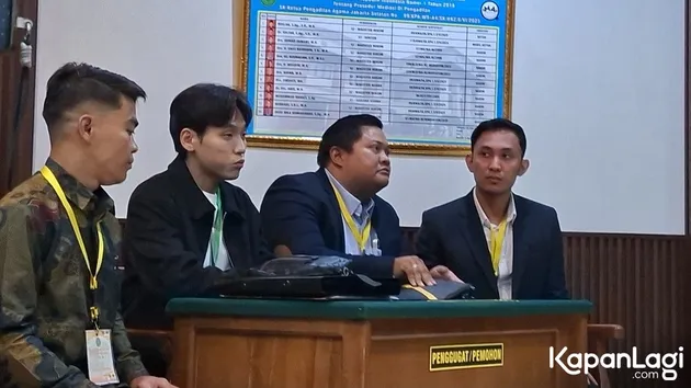 Na Daehoon di ruang sidang