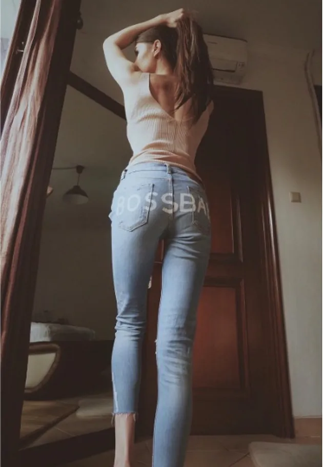 Nabila Syakieb, Mikhaila Patriz