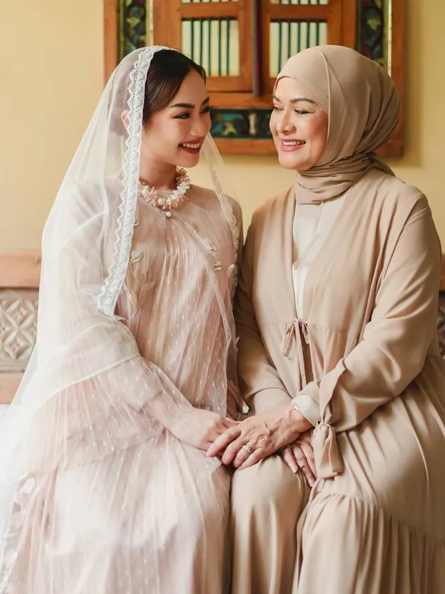 Betharia Sonata &amp; Nabilah Dozan