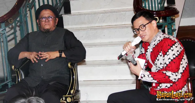 Nangis di Depan Ustaz, Inilah Momen Mengharukan Hedi Yunus