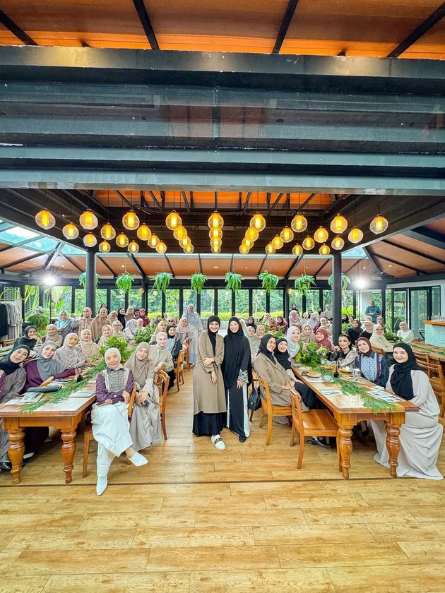 Launching bisnis Natasha Rizky &amp; Shireen