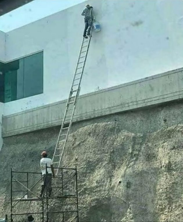 Not Only Makes You Wonder, These 9 Construction Workers Will Make You Laugh