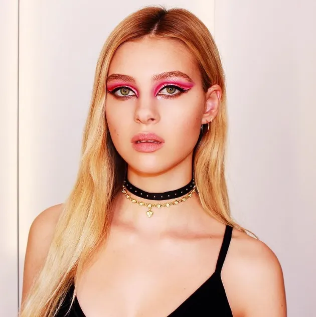 Nicola Peltz, Gebetan Baru Justin Bieber