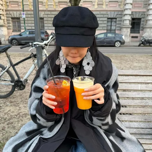 Ningning aespa Beli Minuman