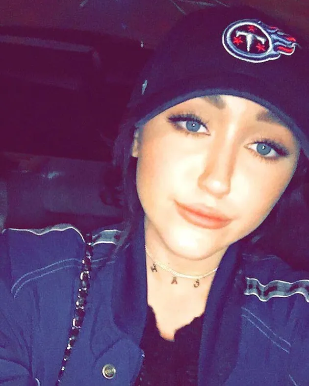 Sempat memancing kontroversi karena suaranya yang dibilang sangat mirip dengan Miley, Noah tetap bersinar di atas kakinya sendiri. Ia berhasil membuktikan jika ketenaran yang didapatkannya saat ini adalah hasil kerja kerasnya, bukan faktor aji mumpung karena telah menjadi adik dari seorang Miley Cyrus. Terbukti, lagu debutnya telah banyak diputar dan berhasil membanjiri chart musik di berbagai negara.