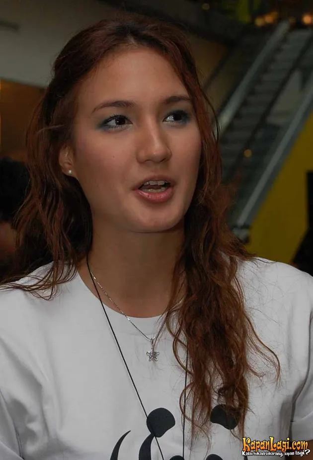 nadine chandrawinata